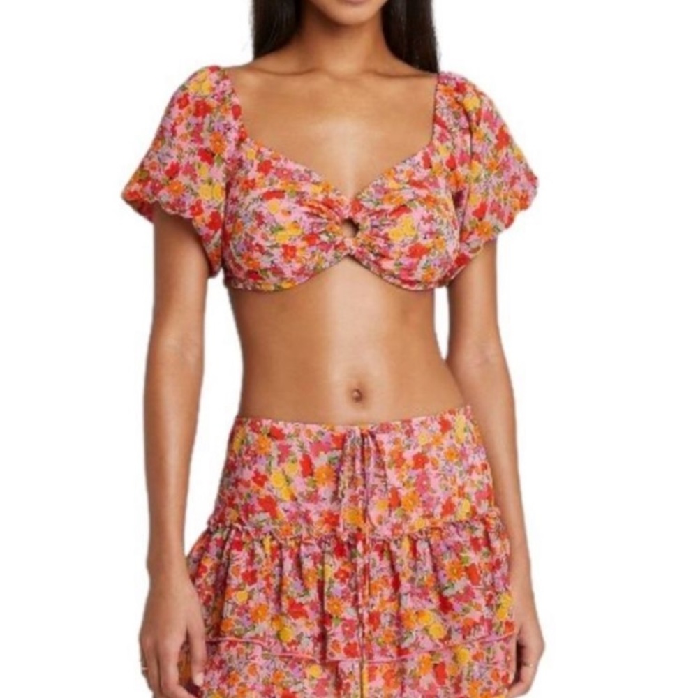 Wild Fable Floral Puff Sleeve Crop Top Ring and mini ruffle skirt set